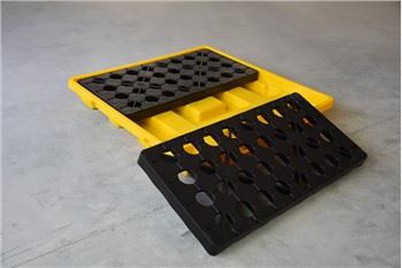 Plataforma para derrames con 4 tambores